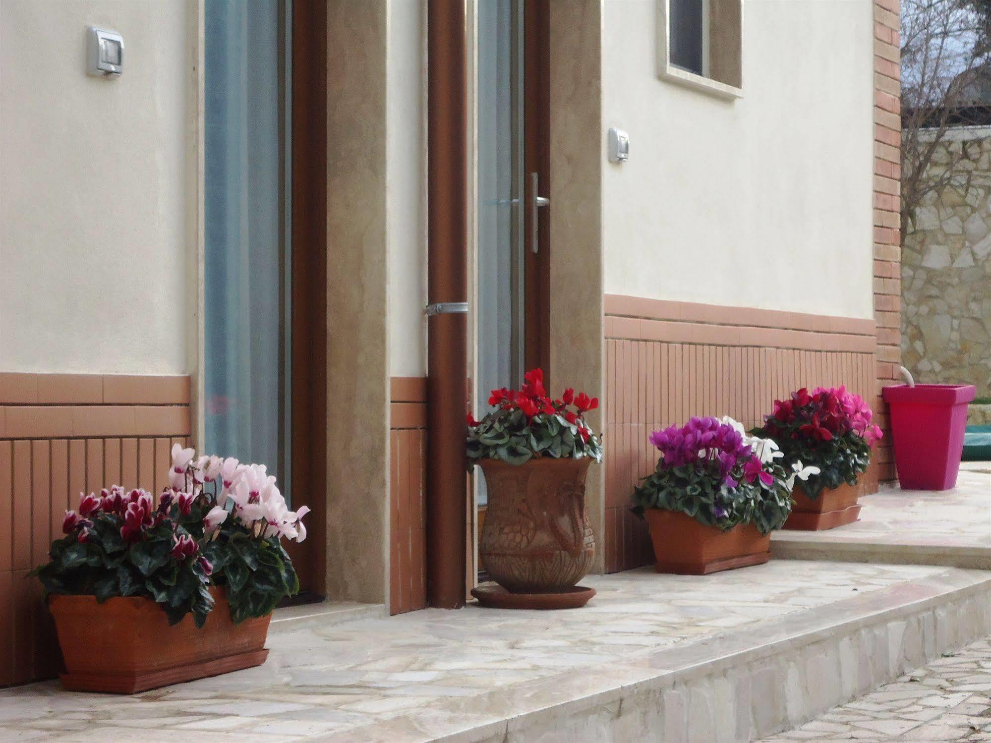 Dafne Guest house